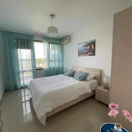 아파트 M&v House 발치크